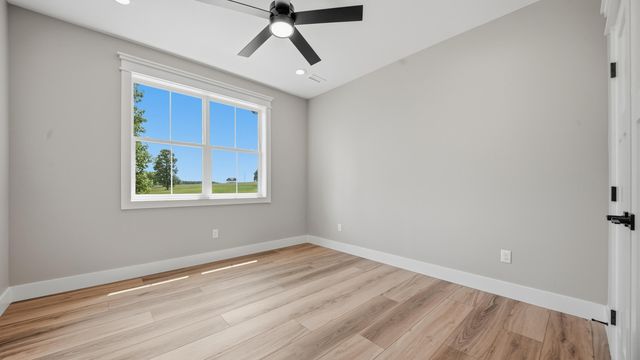 185 River Bluffs Drive, Jasper, TN 37347