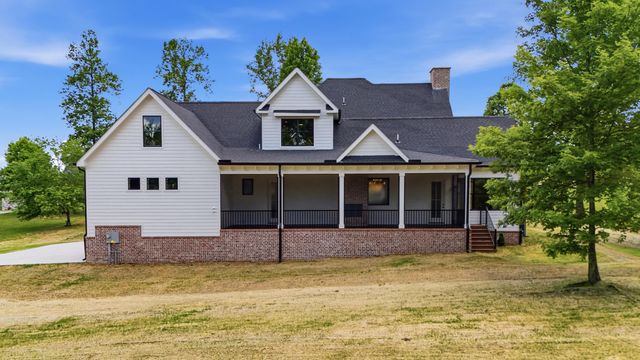 185 River Bluffs Drive, Jasper, TN 37347