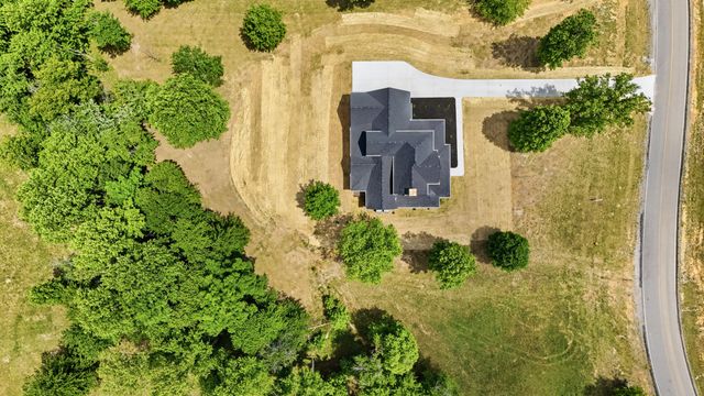 185 River Bluffs Drive, Jasper, TN 37347