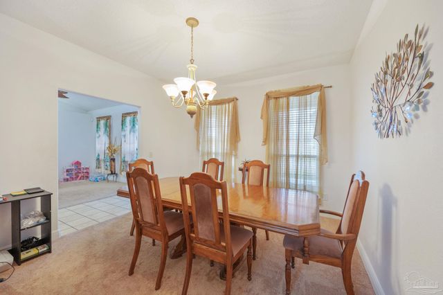 7220 Annandale Dr, Pensacola, FL 32526