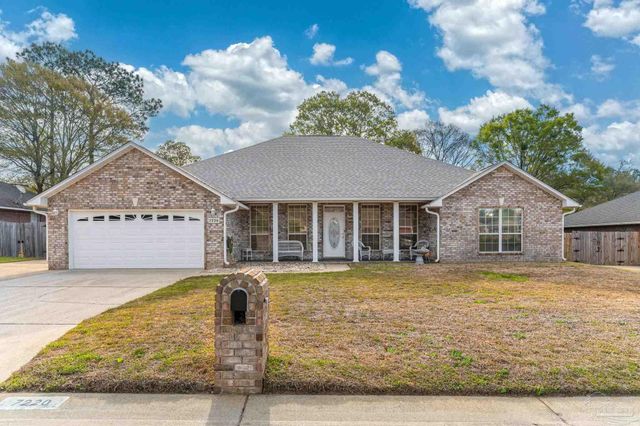 7220 Annandale Dr, Pensacola, FL 32526