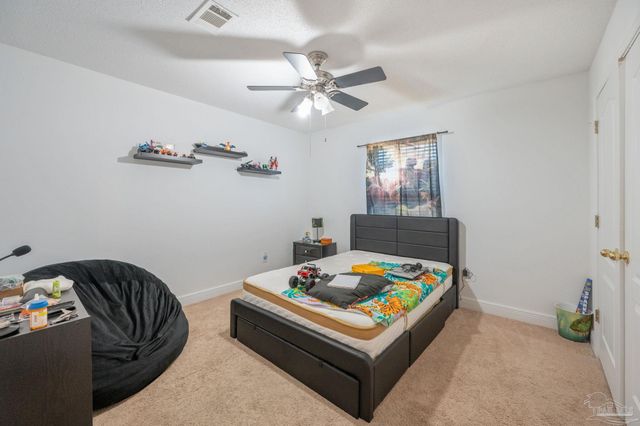 7220 Annandale Dr, Pensacola, FL 32526