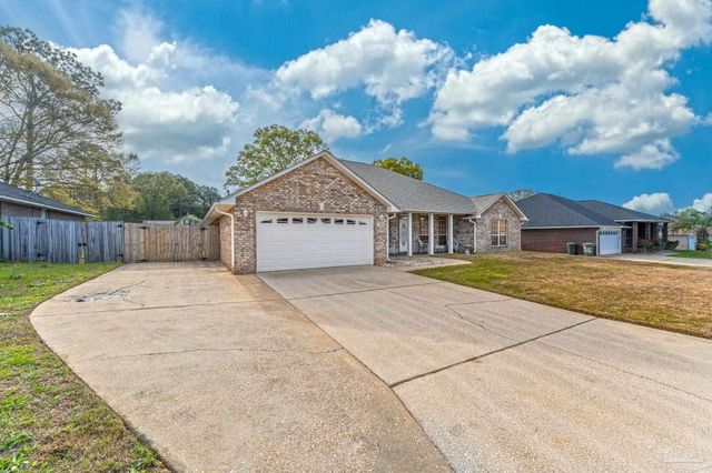 7220 Annandale Dr, Pensacola, FL 32526