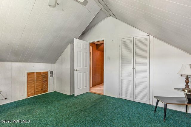 5 Redwood Terrace, Hazlet, NJ 07730