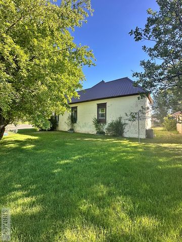 365 S Capital Avenue, Idaho Falls, ID 83402