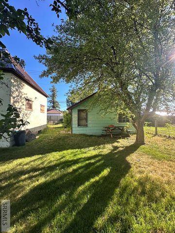 365 S Capital Avenue, Idaho Falls, ID 83402