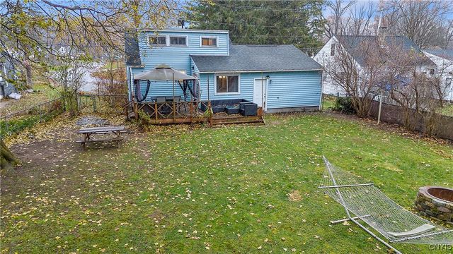 329 Belmore Drive, Clay, NY 13212