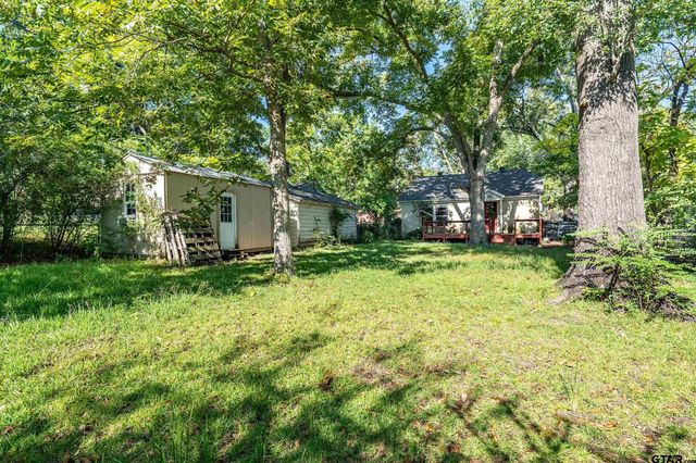 2622 Oak Ln, Tyler, TX 75701