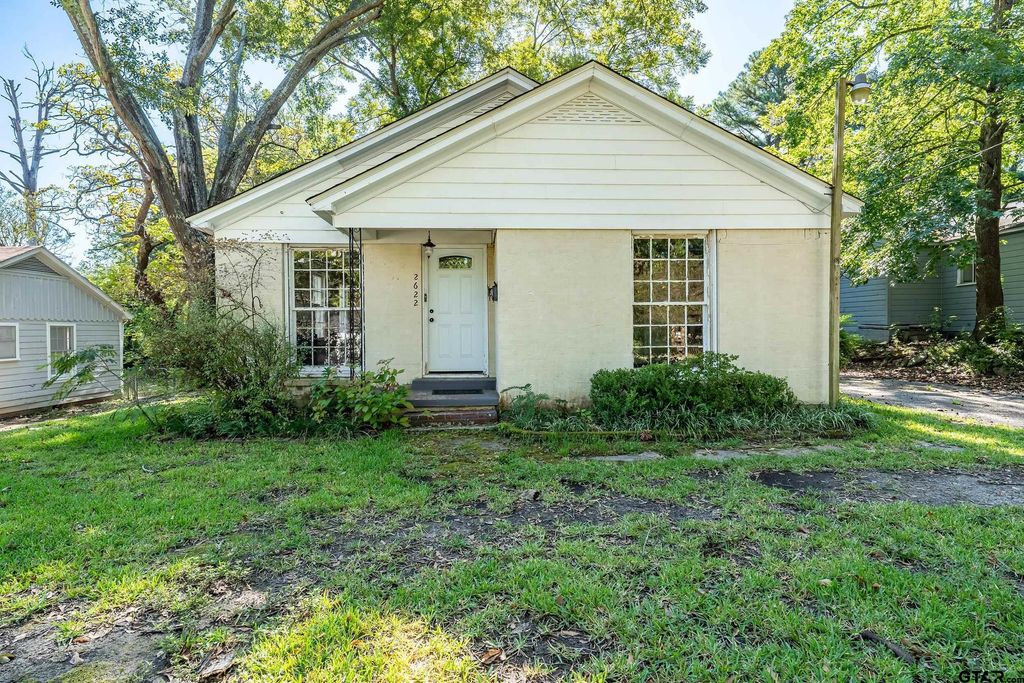 2622 Oak Ln, Tyler, TX 75701