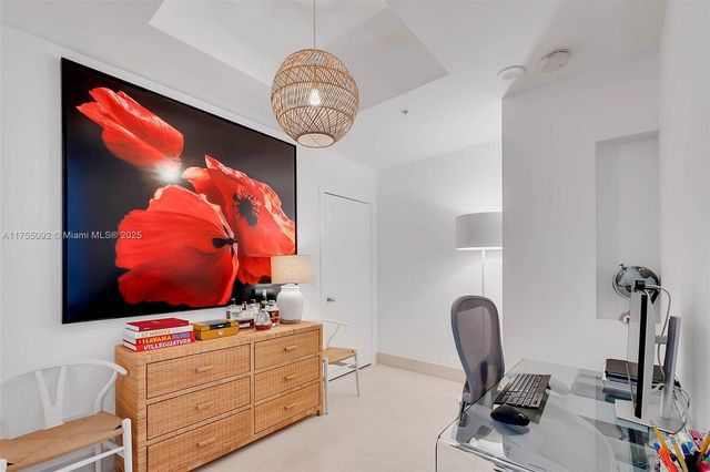 848 Brickell Key Dr 4002, Miami, FL 33131