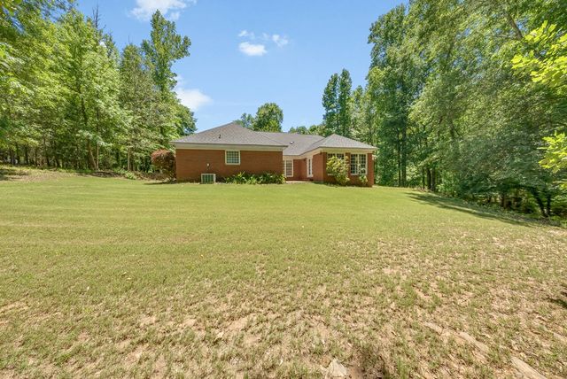434 Willett Drive, Midland, GA 31820