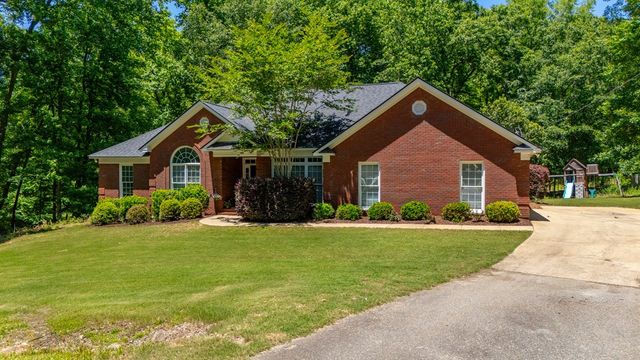 434 Willett Drive, Midland, GA 31820