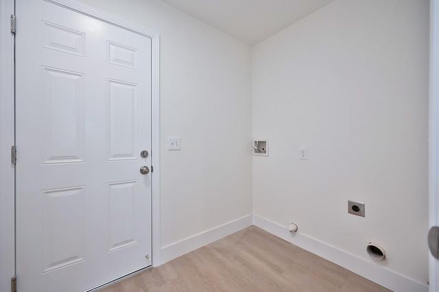 2461 Martin Anthony Ct, Tracy, CA 95377