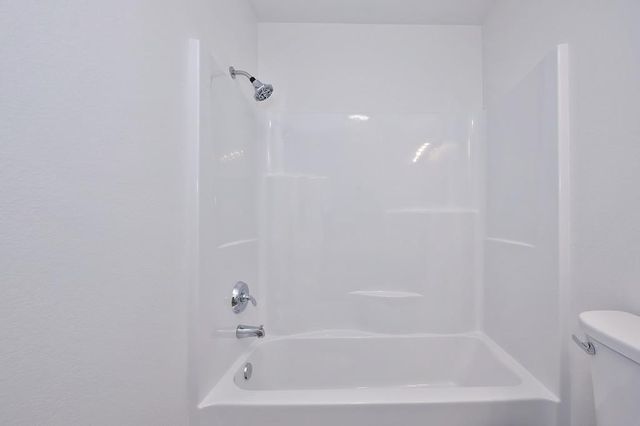 2461 Martin Anthony Ct, Tracy, CA 95377