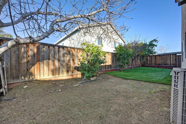 2461 Martin Anthony Ct, Tracy, CA 95377