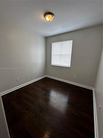 1661 SE 28th St 101, Homestead, FL 33035