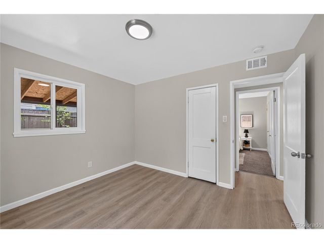 1160 Vaughn St, Aurora, CO 80011