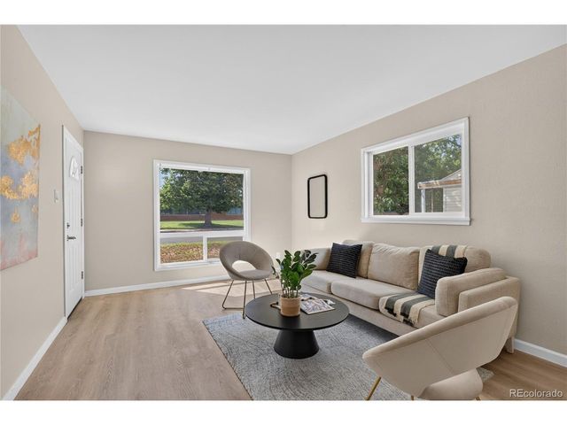 1160 Vaughn St, Aurora, CO 80011