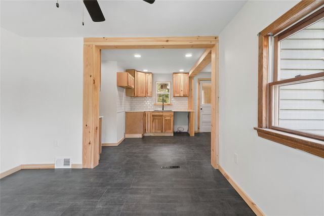 2914 SHANNON Road, Erie, PA 16510