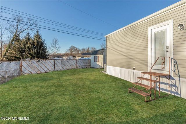 58 Locust Grove, Hazlet, NJ 07730