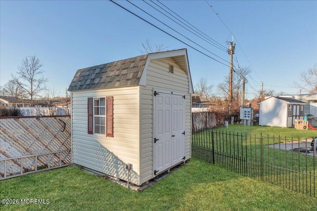 58 Locust Grove, Hazlet, NJ 07730