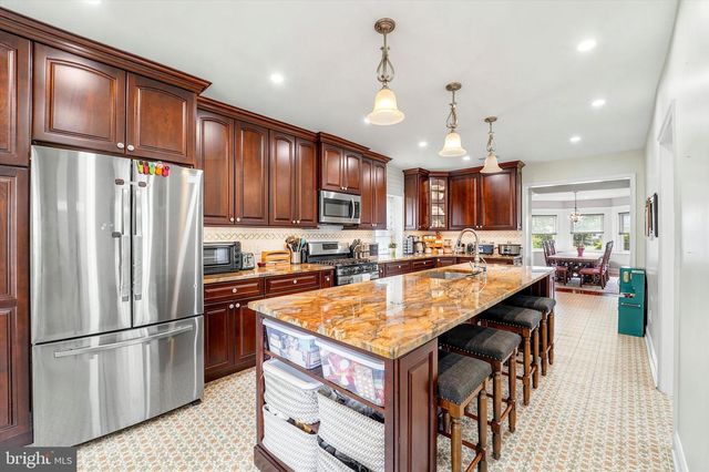 315 SHADELAND AVE, Drexel Hill, PA 19026