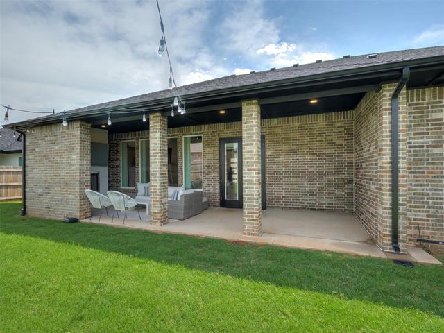 15445 Bonita Lane, Edmond, OK 73013