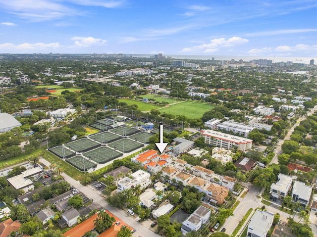 633 NE 11TH Avenue, Fort Lauderdale, FL 33304
