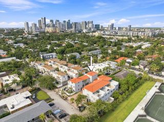 633 NE 11TH Avenue, Fort Lauderdale, FL 33304
