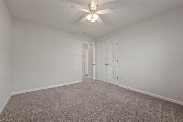 3016 Karlingdale Drive, Greensboro, NC 27455