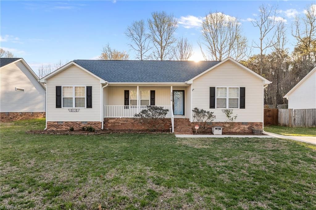 3016 Karlingdale Drive, Greensboro, NC 27455