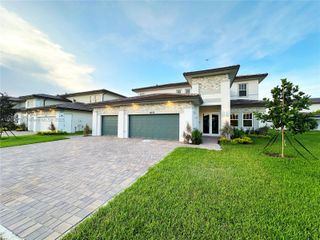 12273 SW 44th St, Davie, FL 33330