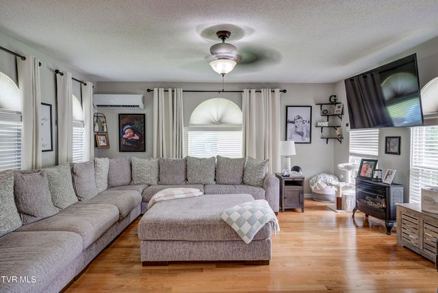 115 Lancelot Drive, Elizabethton, TN 37643