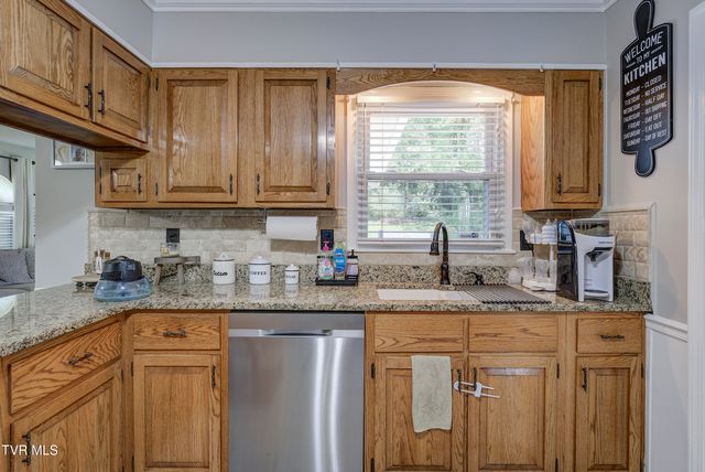 115 Lancelot Drive, Elizabethton, TN 37643