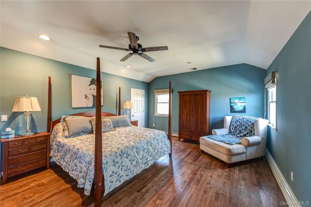 107A Scraggy Hill Road, Port Jefferson, NY 11777