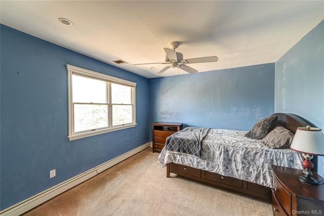 107A Scraggy Hill Road, Port Jefferson, NY 11777