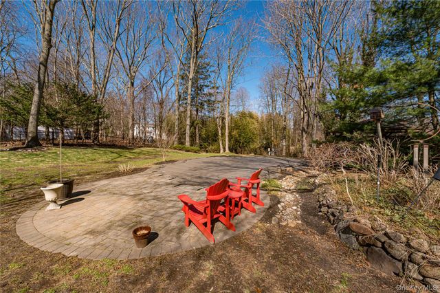 107A Scraggy Hill Road, Port Jefferson, NY 11777