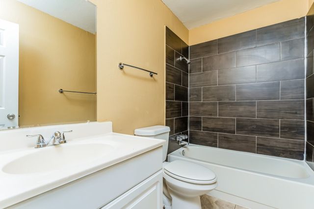 7418 Emory Oak Lane, Dallas, TX 75249