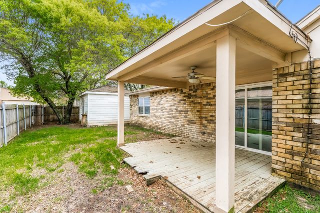 7418 Emory Oak Lane, Dallas, TX 75249