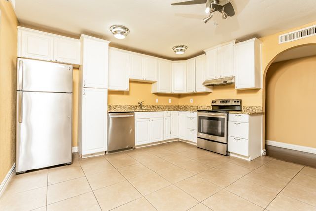 7418 Emory Oak Lane, Dallas, TX 75249