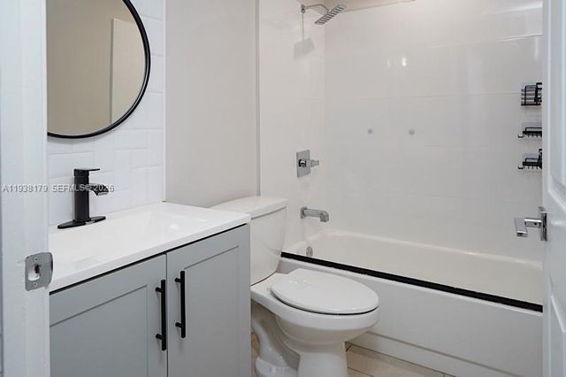 5080 Sanctuary Way D, West Palm Beach, FL 33417