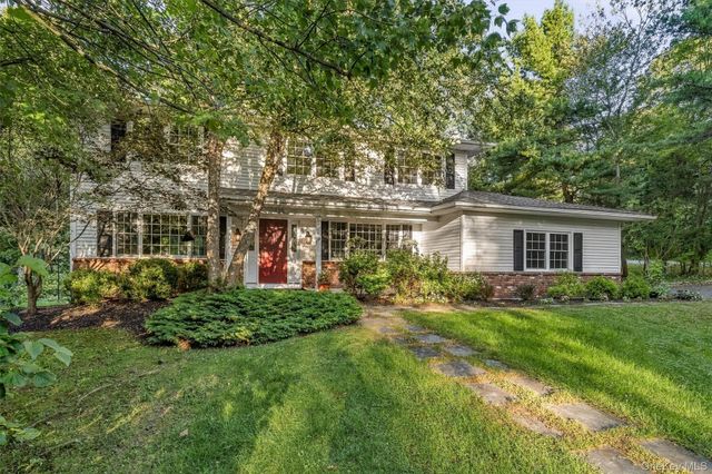 123 Pickerel Road, Monroe, NY 10950