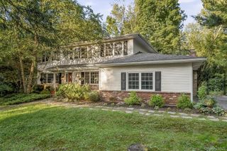 123 Pickerel Road, Monroe, NY 10950