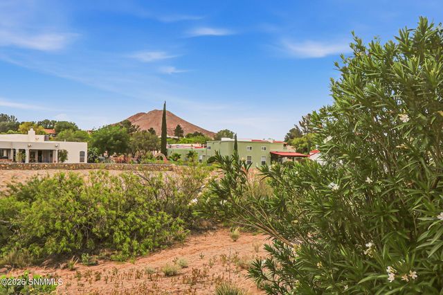 6680 Vista Hermosa, Las Cruces, NM 88007