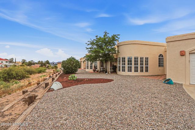 6680 Vista Hermosa, Las Cruces, NM 88007