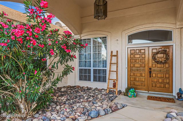 6680 Vista Hermosa, Las Cruces, NM 88007