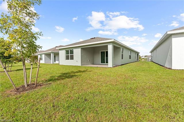 1150 Brooklands DR, Fort Myers, FL 33905