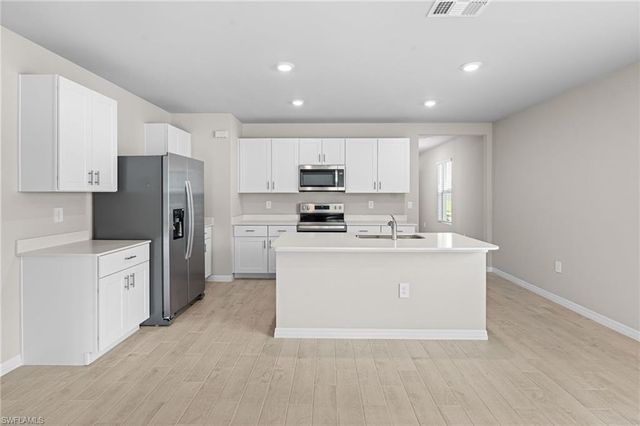 1150 Brooklands DR, Fort Myers, FL 33905