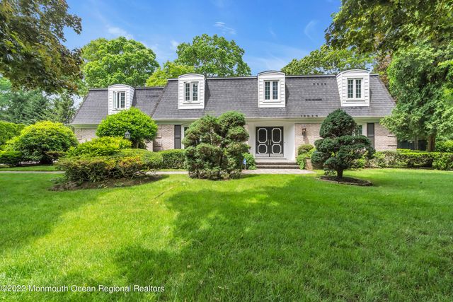 5 Mahoras Drive, Ocean Twp, NJ 07712