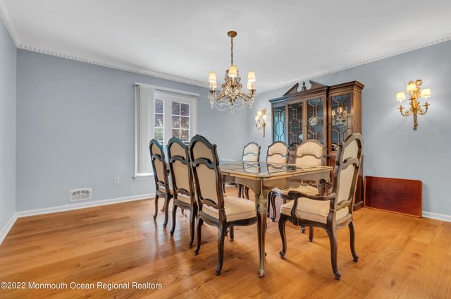 5 Mahoras Drive, Ocean Twp, NJ 07712